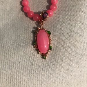 NWT!Pink necklace w/ gold trimming